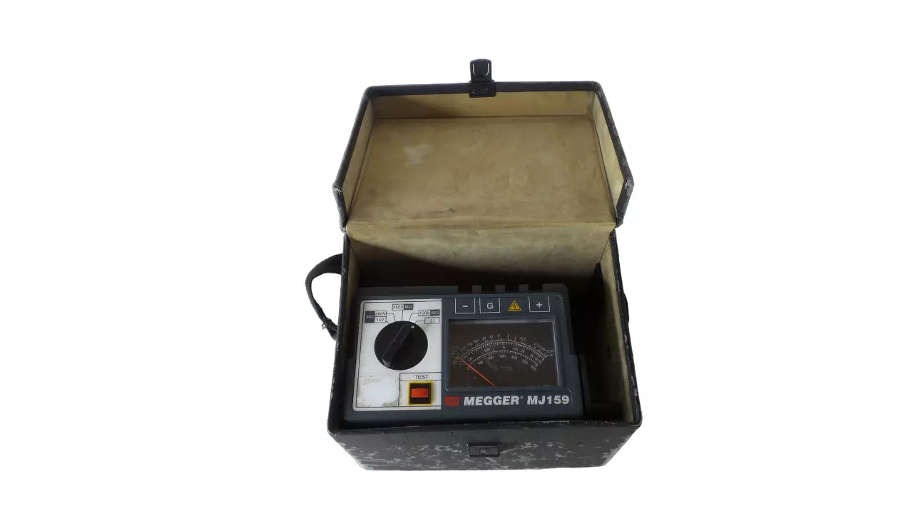 AVO Megger MJ159 Insulation Tester with Case