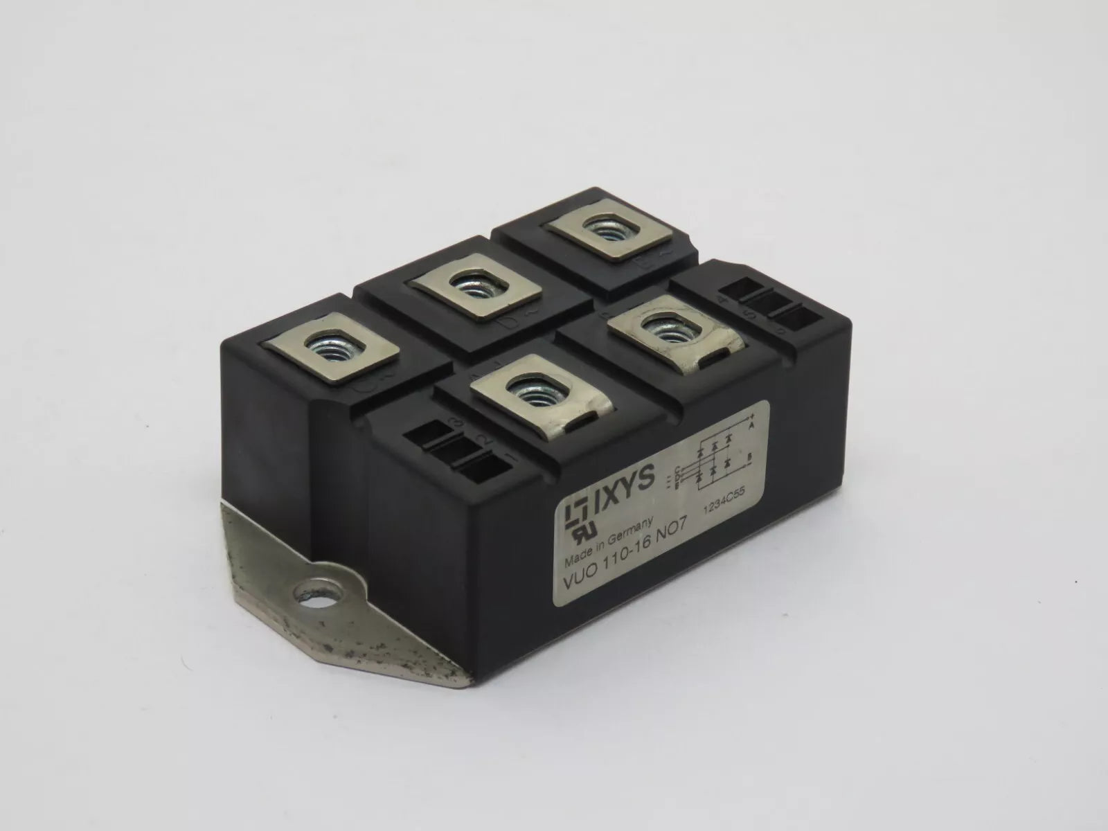 IXYS VUO110-16NO7 Bridge Rectifier Diode Module 5-Pole 1.6 kV 125A 1.46V