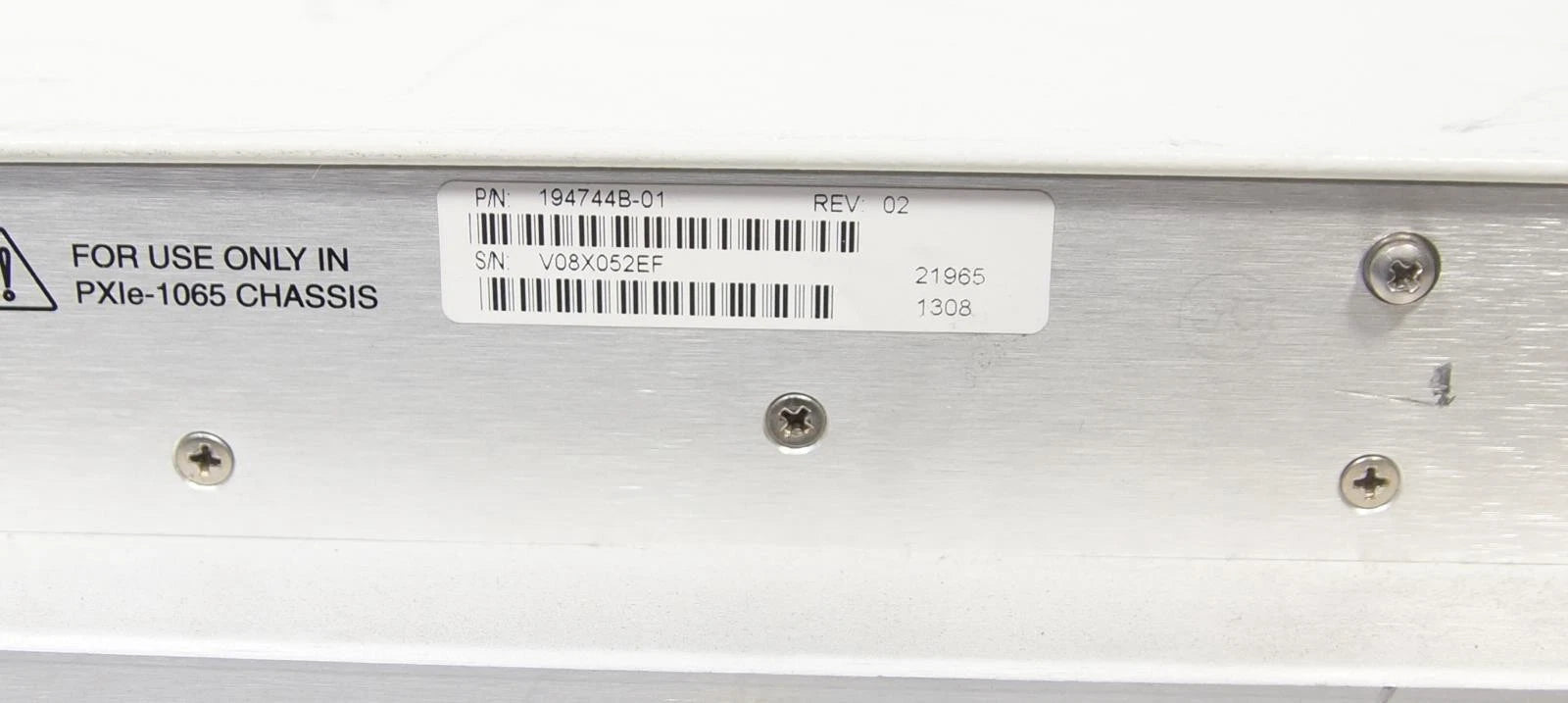 National Instruments NI PXIe-1065 18-Slot PXI Chassis PXI-e Mainframe