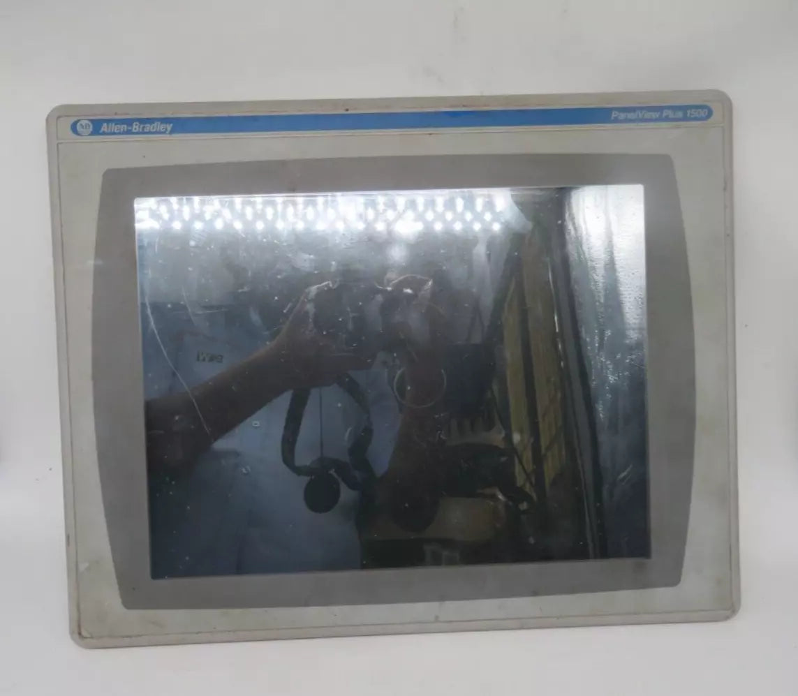 Allen Bradley 2711P-RDT15C PanelView Plus 1500 Color Display