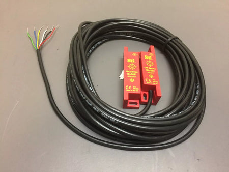 STI 44536-1621 with Both CM-S621PC10 2 N/C + 1 N/O 32ft Cable Pre-wired