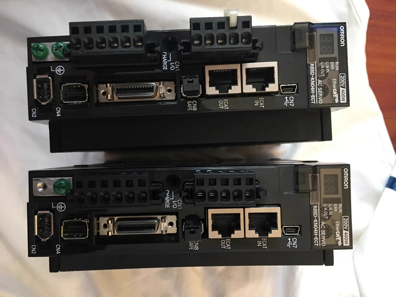 OMRON R88D-KN04H-ECT-Z Servo Drive