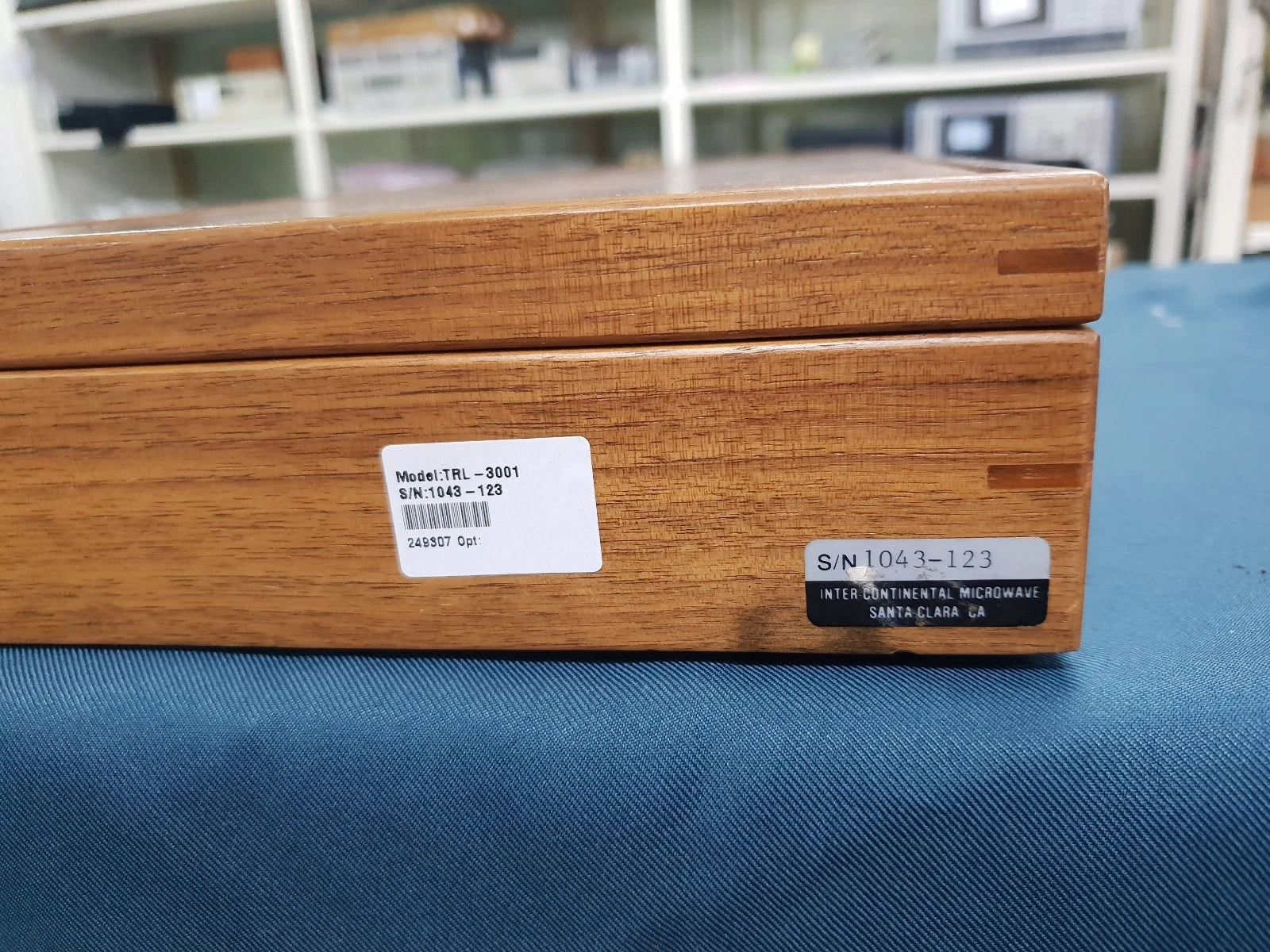 Inter-Continental Microwave TRL-3001 Calibration Standards