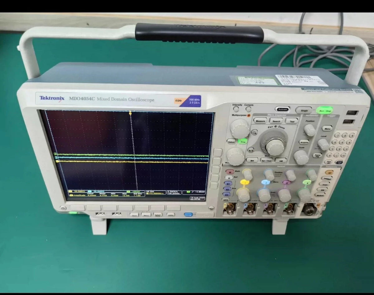 TEKTRONIX MDO4054C Mixed Domain Oscilloscope with Spectrum Analyzer