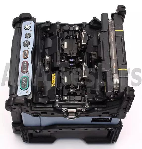Fujikura 70S SM MM Core Alignment Fiber Fusion Splicer w/ CT-30 Cleaver FSM-70S - XG eqpt