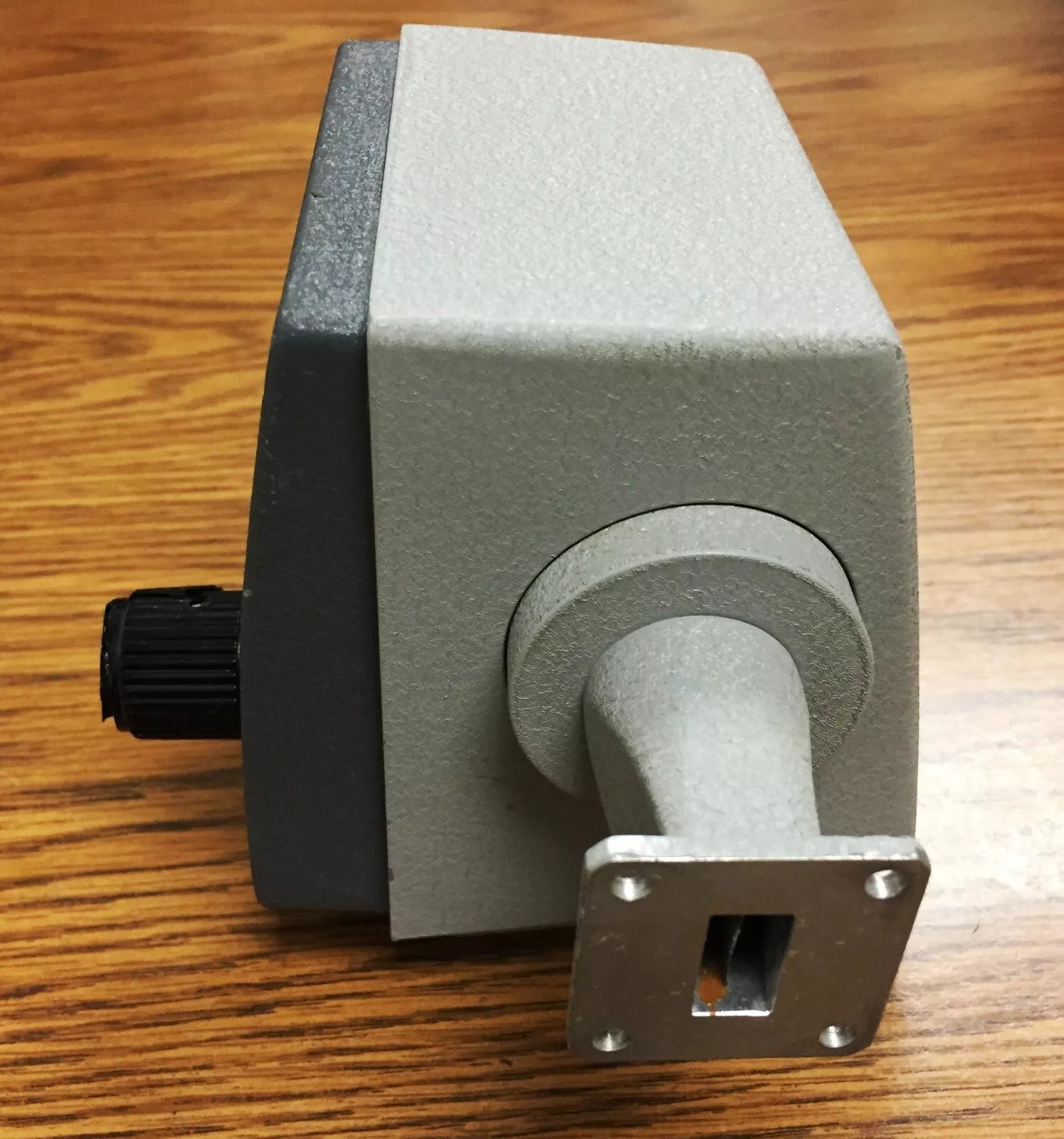 Electronic Type U101-SV Broadband Attenuator
