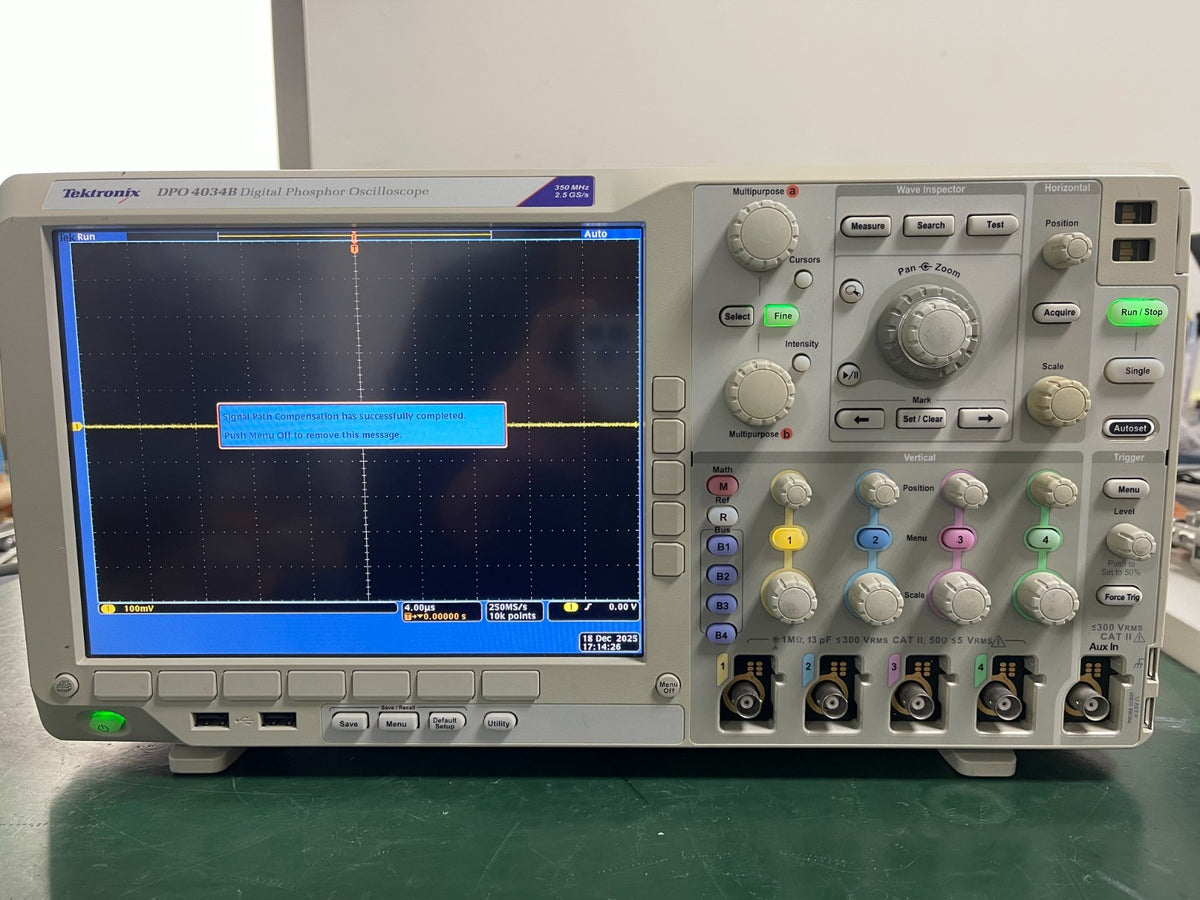 Tektronix DPO4034B Digital Phosphor Oscilloscope 350MHz, 4Ch, 2.5GS/s , SPC PASS - XG eqpt