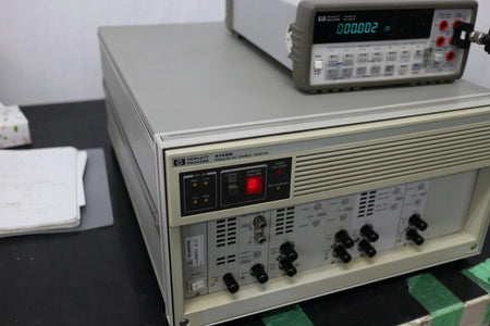 HP 4142B Modular DC Source with High Precision and Versatile Output