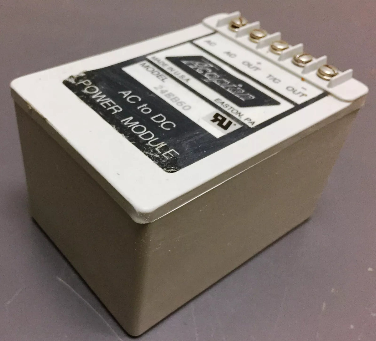 Acopian Model 24EB60 AC to DC Linear Regulated Power Supply