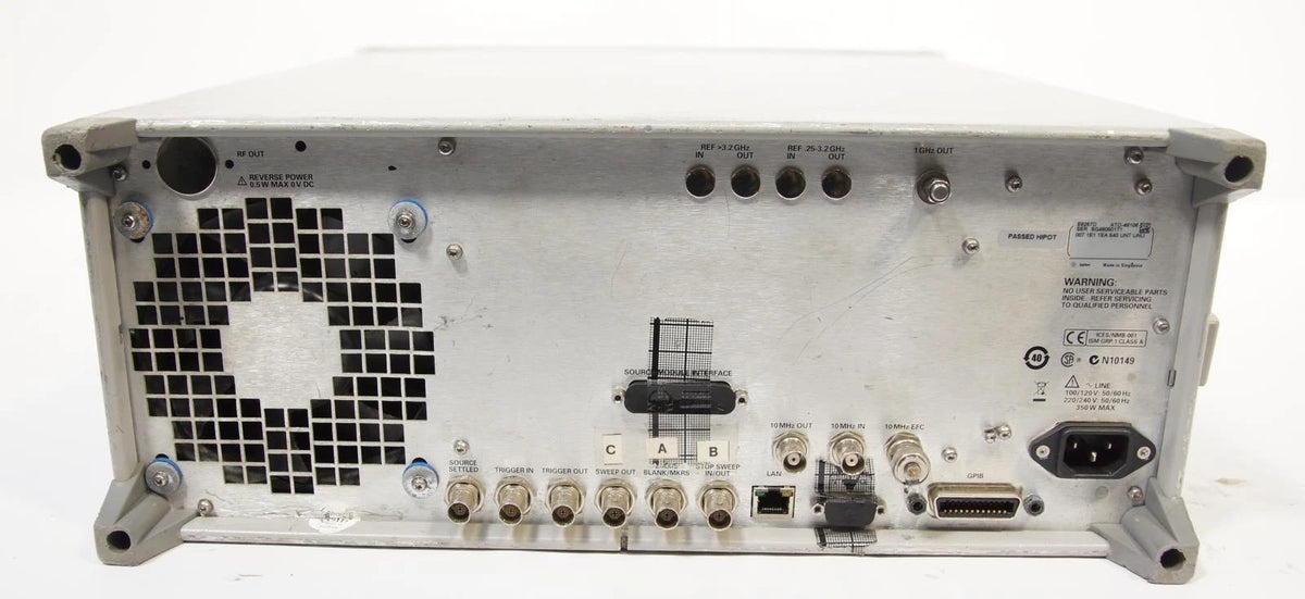 Agilent E8257D PSG 250kHz-40GHz Analog Signal Generator OPT 007 1E1 1EA 540 UNT