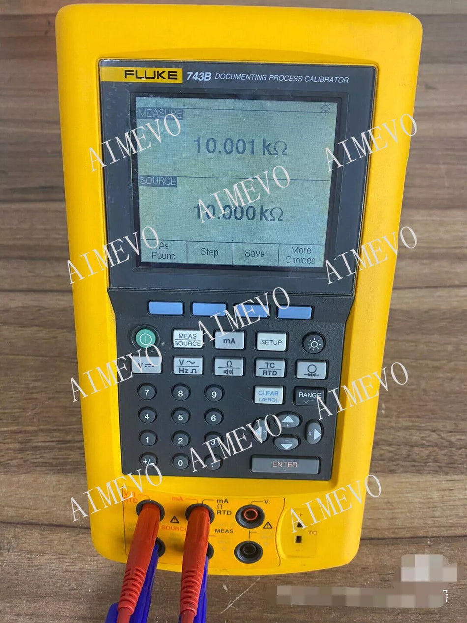 Fluke 743B Documenting Process Calibrator used