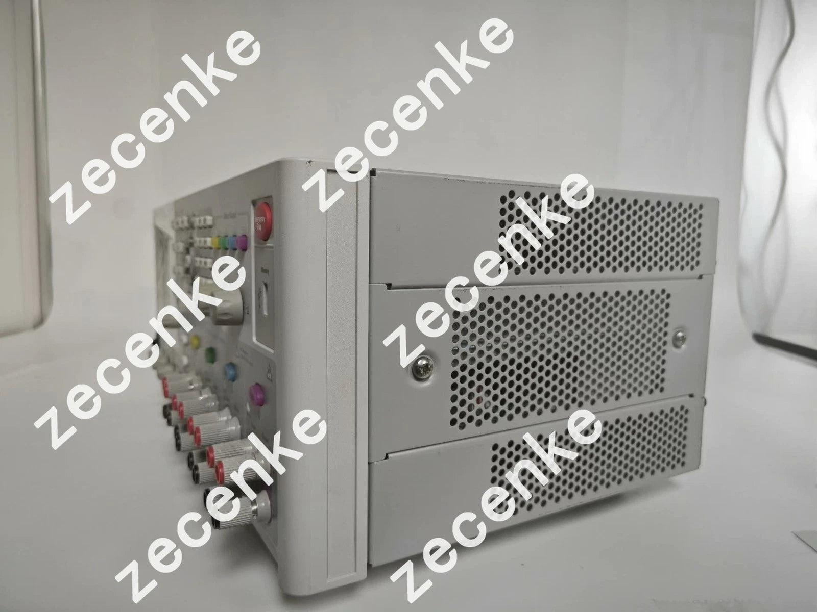 Keysight N6705B DC Power Analyzer 1 pcs