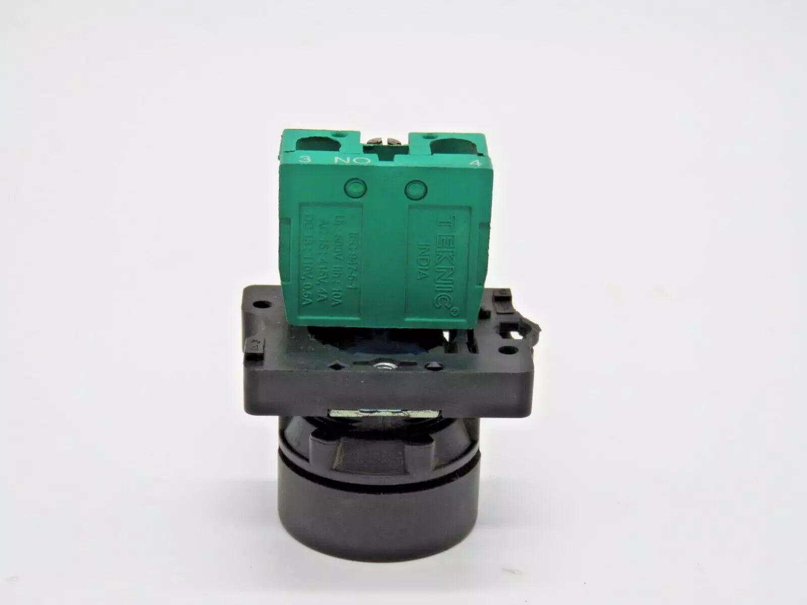 Teknic XB2BA22C Push Button Single Phase 230 V