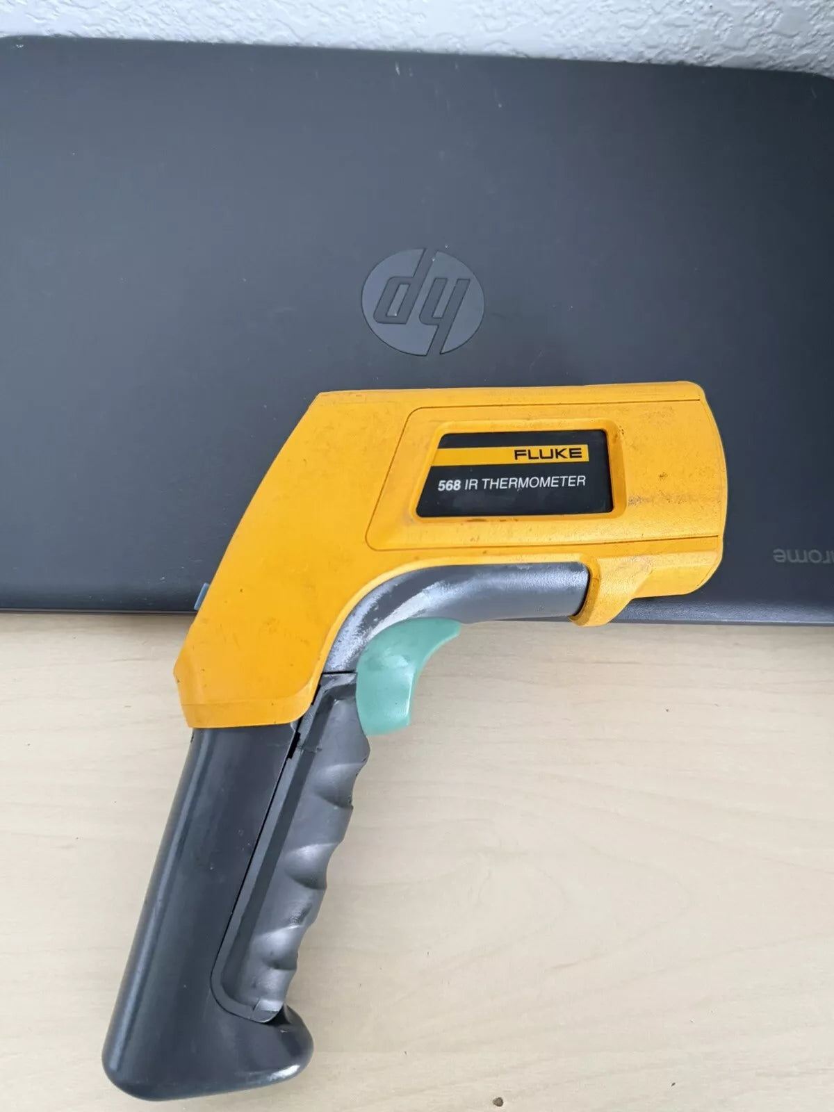 Fluke 568 IR Thermometer Contact Temperature