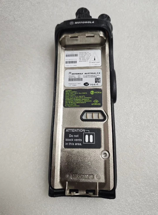 MOTOROLA XTS5000 M3 Digital Radio - 380-470MHz P25