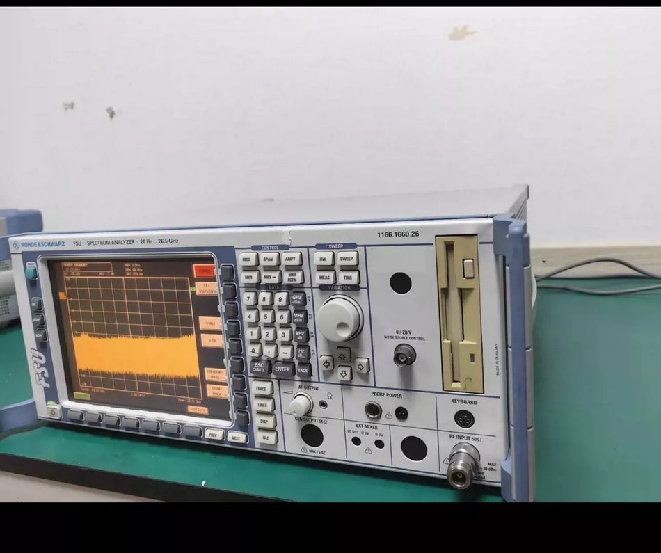 FSU26 20Hz-26.5G Signal Generator for Test & Measurement