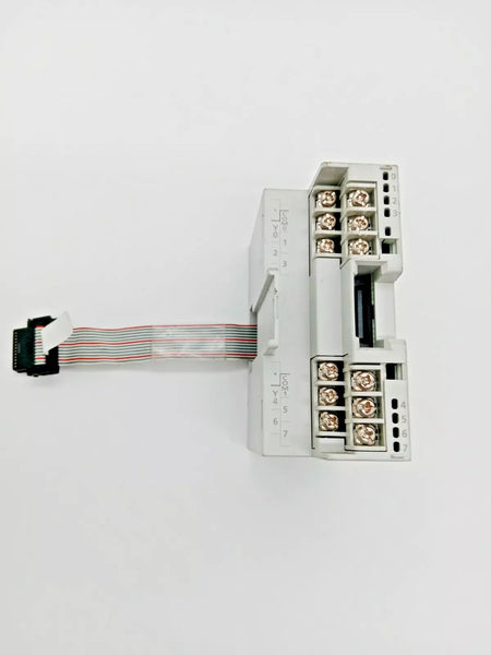 Mitsubishi Electric FX5-8EYT/ES MELSEC iQ-F Series PLC