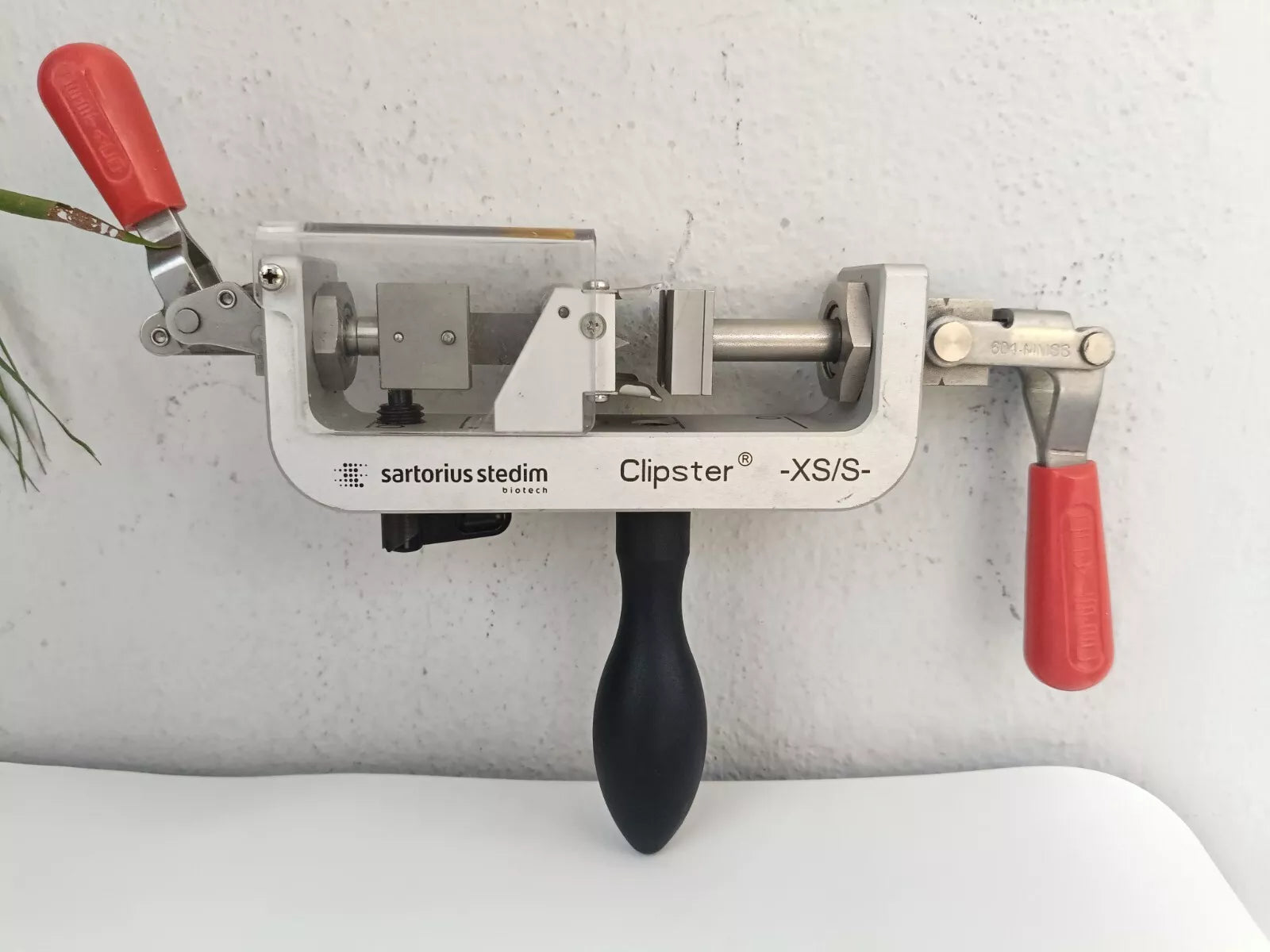 Sartorius Stedim Biotech Clipster -XS/S- Lab Equipment / Tool