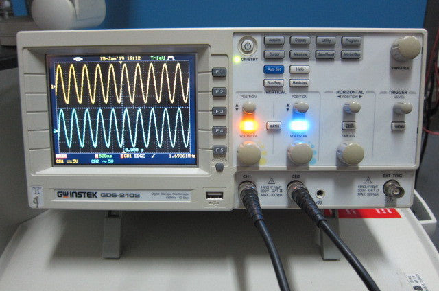 GDS-2102 100MHz Digital Storage Oscilloscope