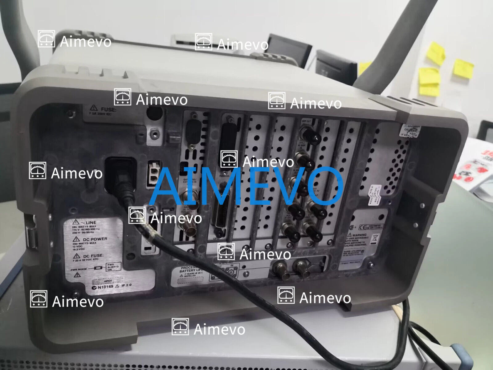 HP/KEYSIGHT/ Agilent E4402B Spectrum Analyzer with Tracking Source 9 kHz - 3 GHz