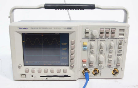 Tektronix TDS3032B 300 MHz 2CH DPO Oscilloscope with TRG / FFT Modules