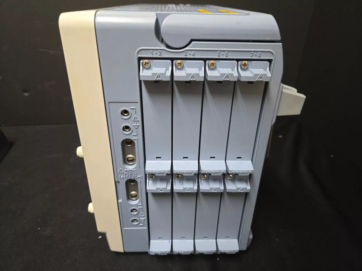 Yokogawa DL850V ScopeCorder Suffix -M-HJ/B5/HD1/C20/G2/P4 (4165)