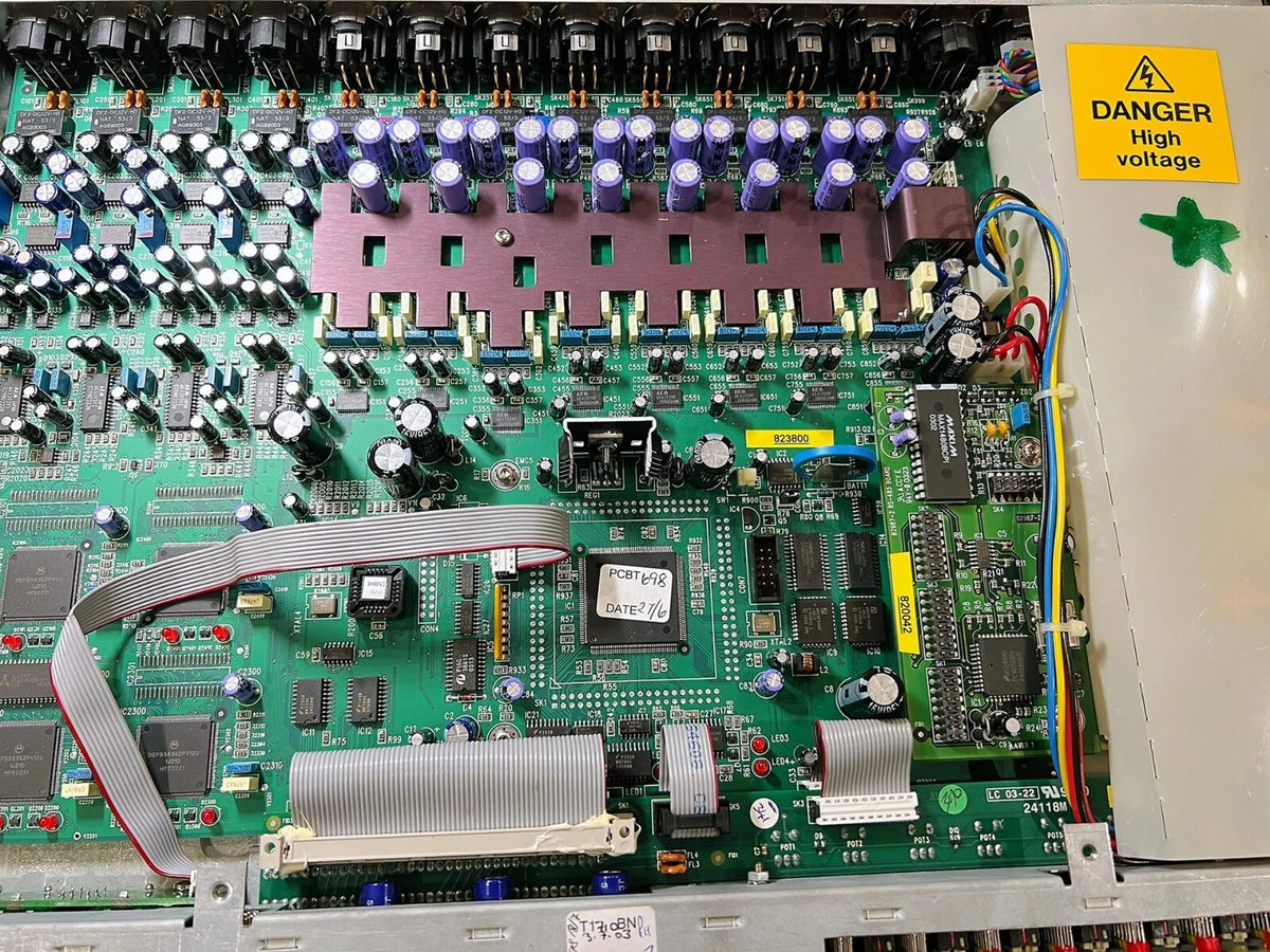 KT DN9848 4 Input / 8 Output Loudspeaker Management System