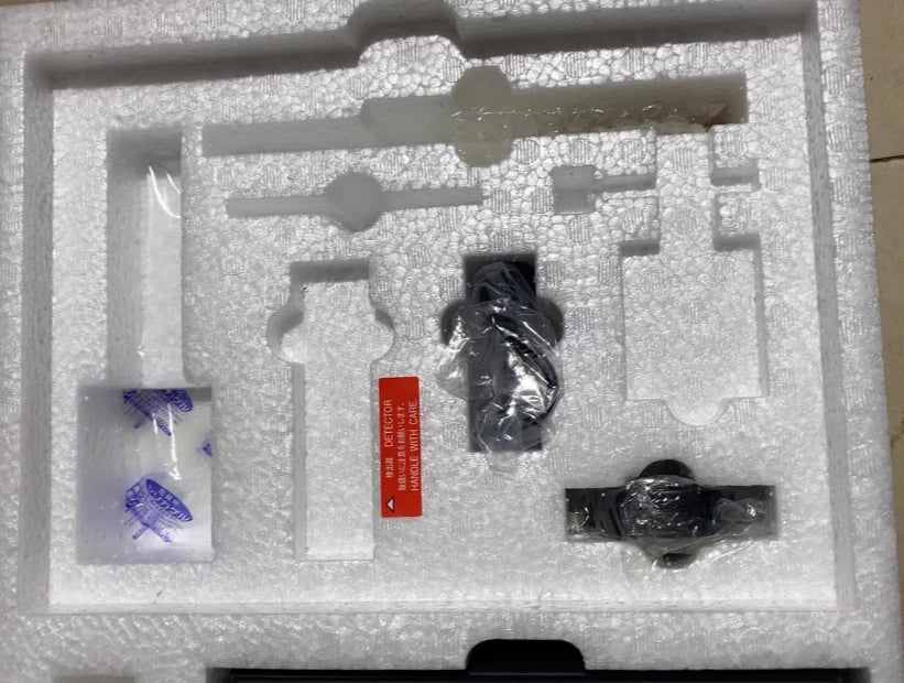 1pcs Mitutoyo SJ-210 Roughness Meter 178-560-11DC