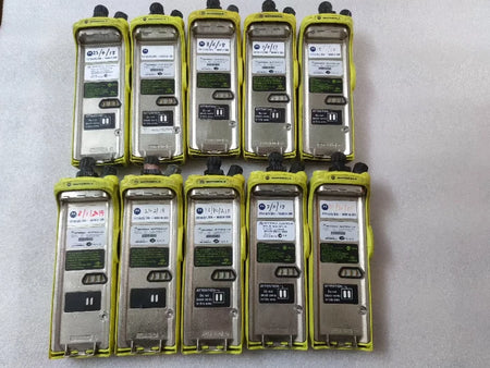 1pcs Motorola XTS5000R  NO battery