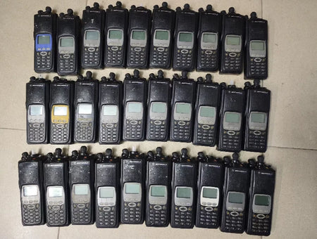 MOTOROLA XTS 5000 Model 3 Digital P25 Walkie-Talkie