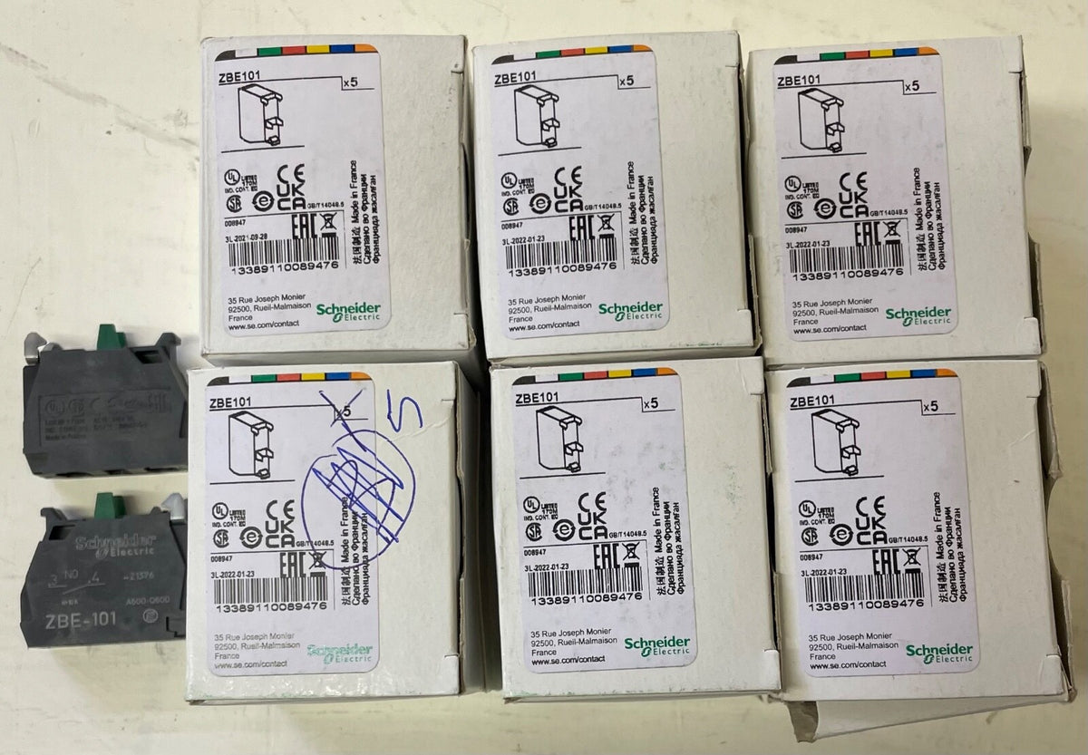 Schneider ZBE-101 Contact Block Lot of 30