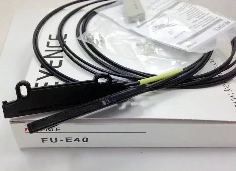 KEYENCE FU-E40 Fiber Optic Sensor In Box