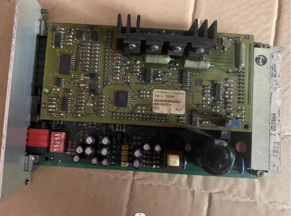 Wireless Keypad VT-SWKD-1-13A/V0/0, Converter Adapter 65731 VT-TRPD-1-10b/V0/0, and Expansion Module 79356