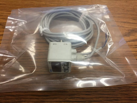 SMC ISE40-T1-22L Digital Pressure Switch