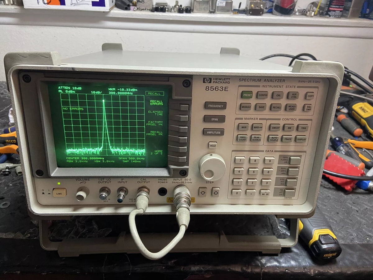 HP Agilent 8563E Spectrum Analyzer 20 Hz-26.9/50 GHz +! Opts 6,7 Mixers Avail.