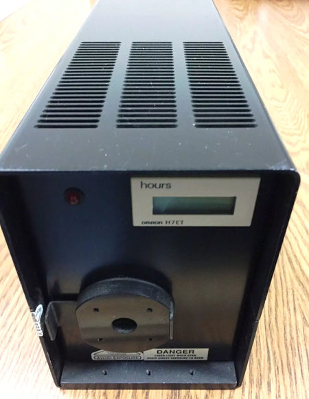 Omnichrome Model 3056R-2-SINS Laser & Model 100 Power Supply Controller
