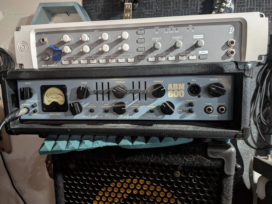 Ashdown ABM 600 EVO IV 600-Watt Bass Head Amplifier
