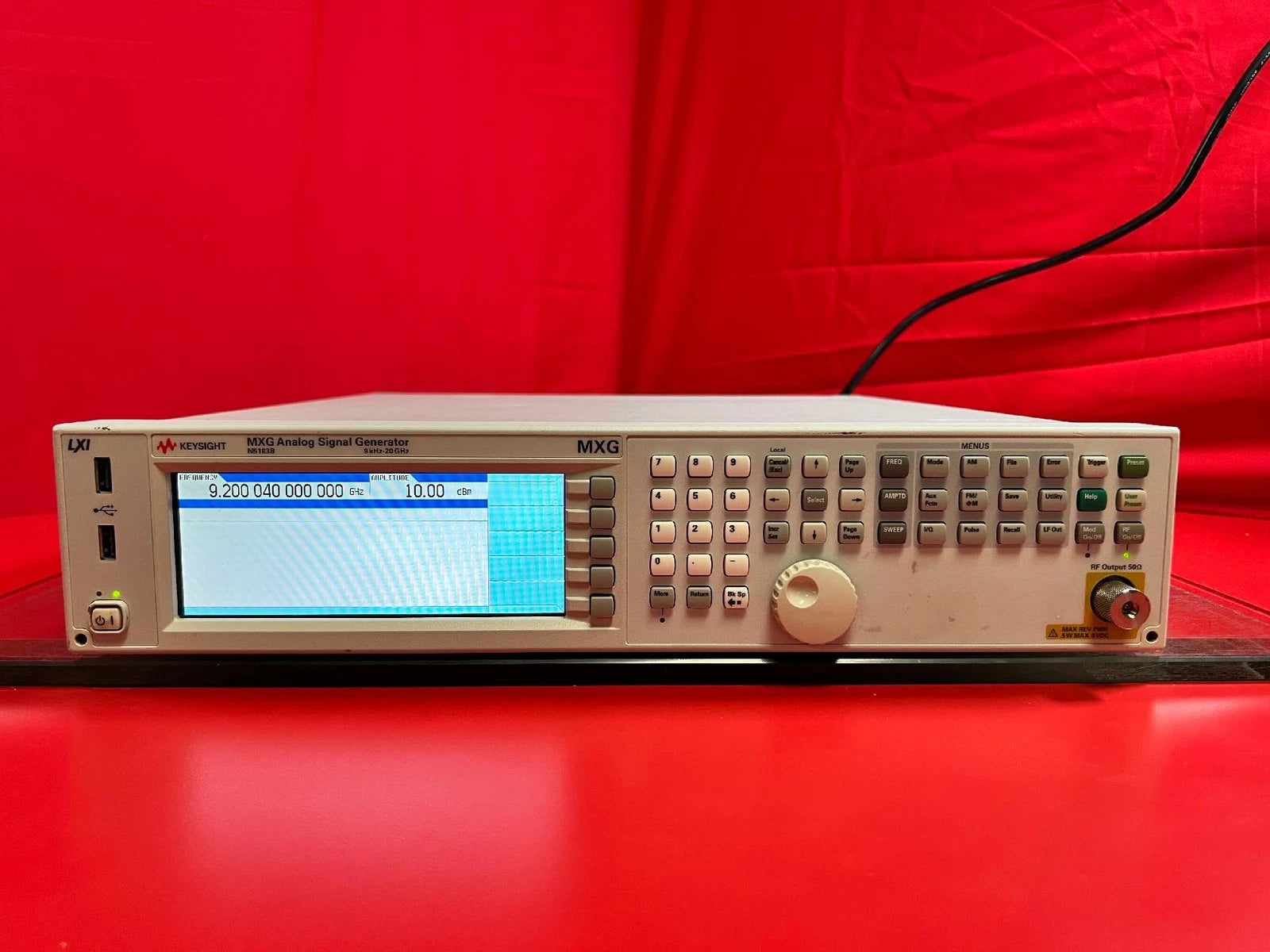 Keysight N5183B 520,1E1,UNW,UNY,1EA MXG XSeries Signal Generator 20 GHz