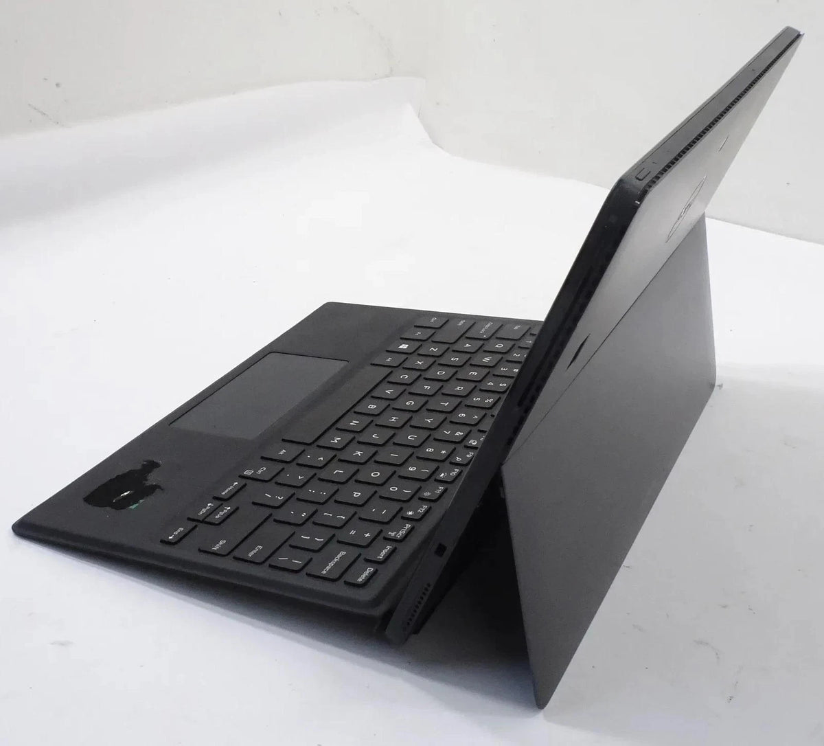 Dell Latitude 5290 2-in-1 Core i7-8650U 1.90GHz 16GB 256GB Touch Win 11 Pro