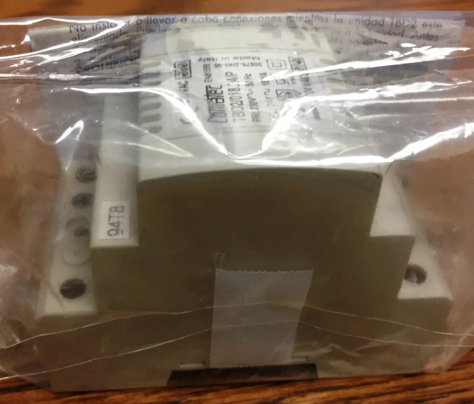 Comatec TBD2-018-24-P Power Supply, 24V 18W for Industrial Use