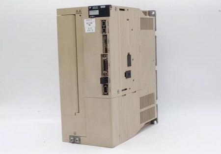 YASKAWA SGDV-330A21A AC Servo Drive 5KW 200VAC 50/60Hz