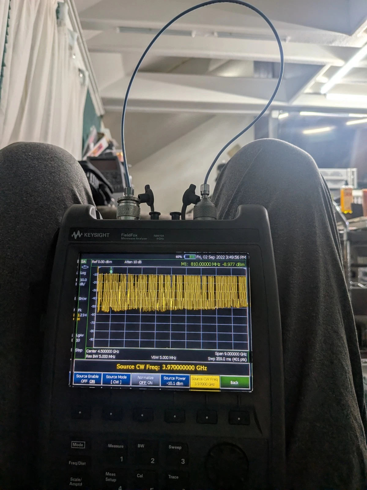 Keysight Agilent VNA Vector Network Spectrum Analyzer Fieldfox N9915A Cald 9 Ghz