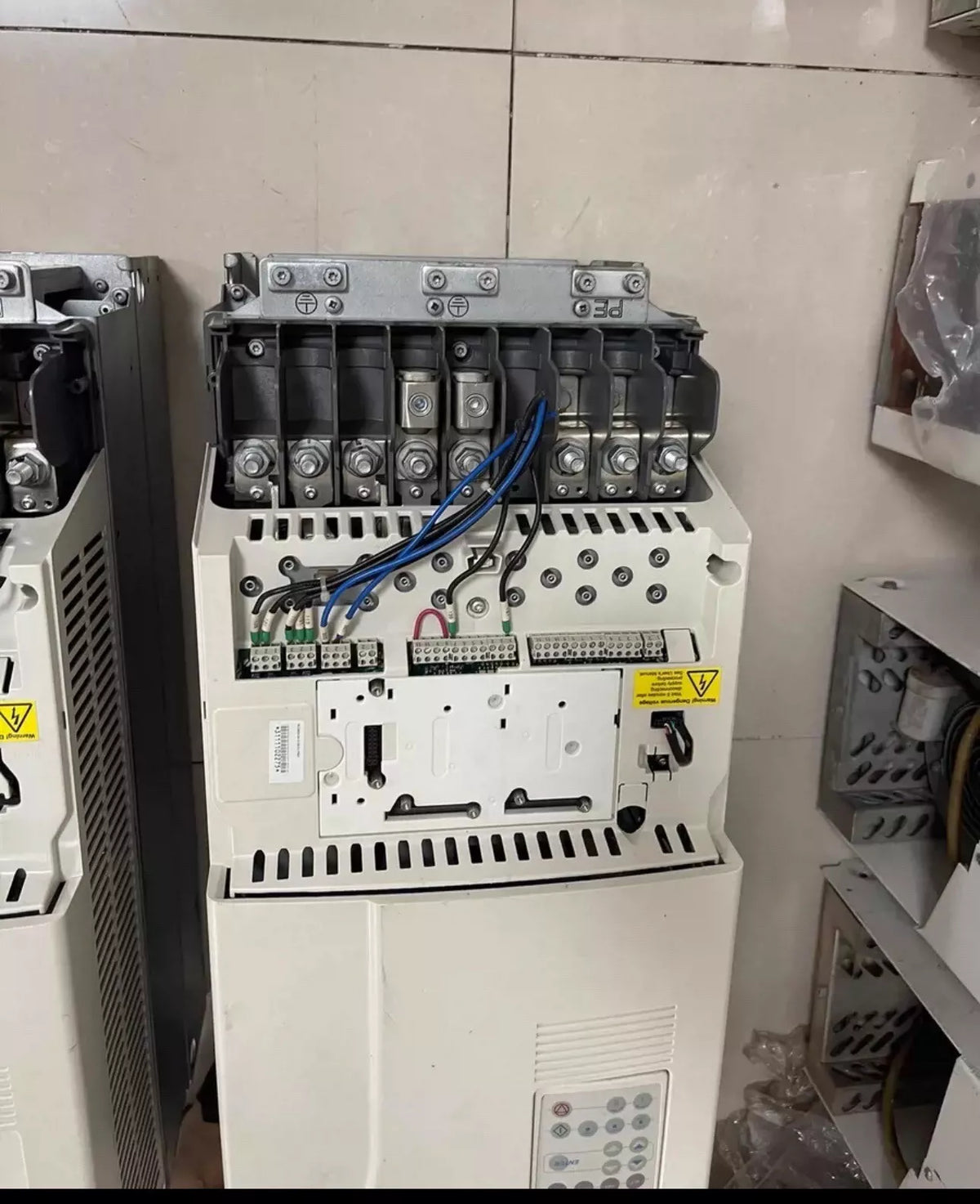 ACS800-01-0135-3+P901 Product with Advanced Features