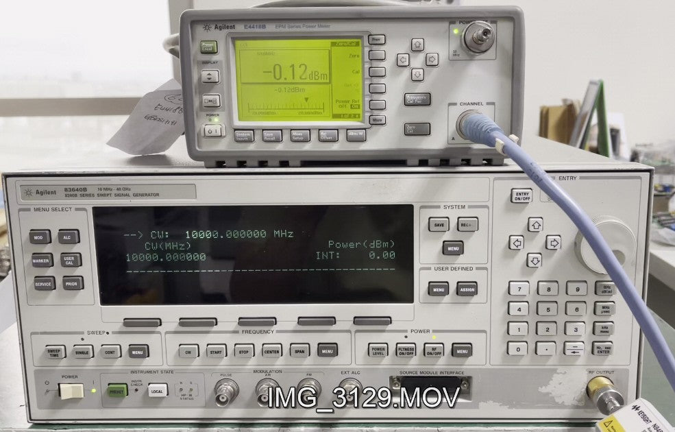 Agilent 83640B 10MHz-40GHz Synthesized Swept Signal Generator ,W/ opt. 001 _0997 - XG eqpt