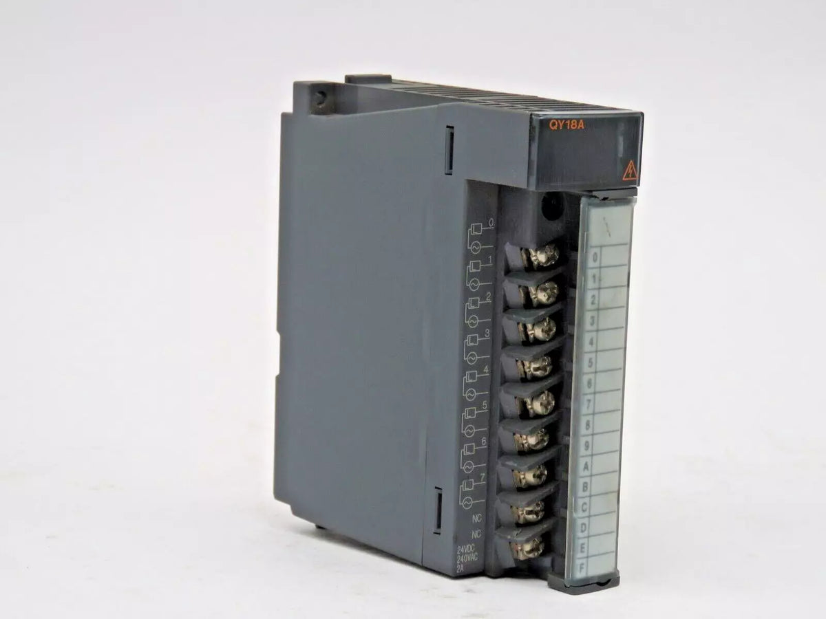 Mitsubishi QY18A Digital Output Module Q Series 240 VAC Used & Tested