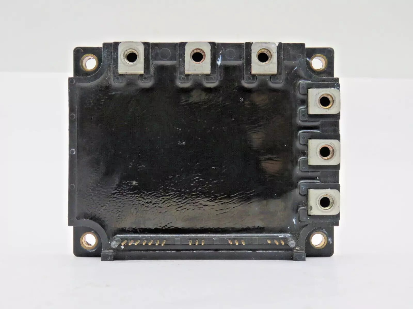 Mitsubishi Electric PM50VHA060 Integrated Power Module (IPM) E62AA1 -USED