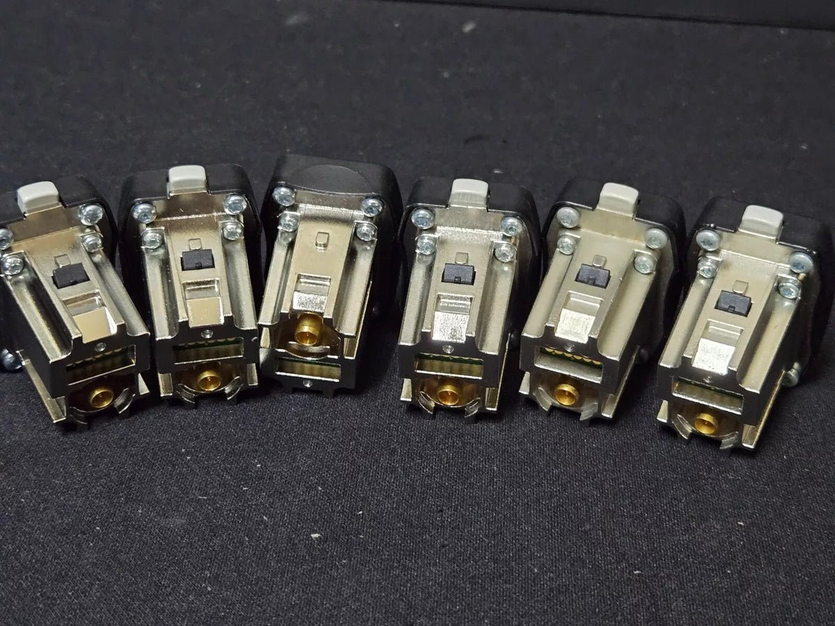Tektronix TCA-SMA: TekConnect to SMA Adapter Probe Adapter