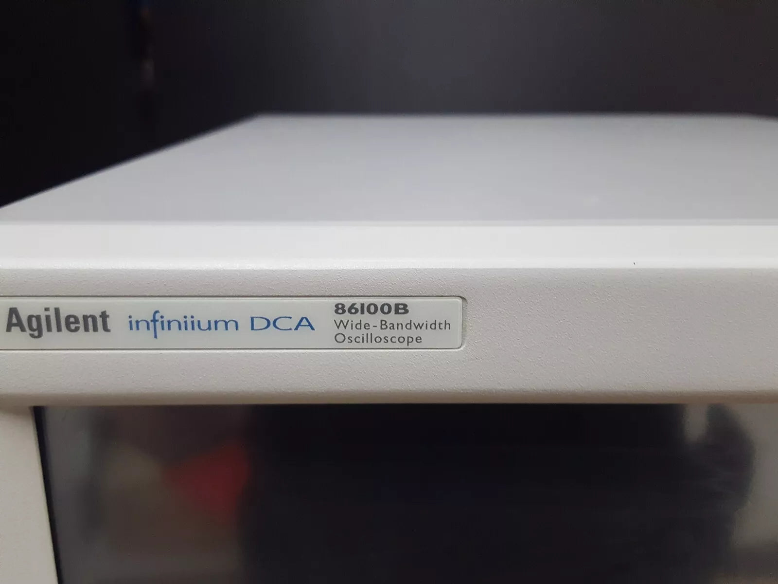 Agilent 86100B Infiniium DCA Wide-Bandwidth Oscilloscope (0125)