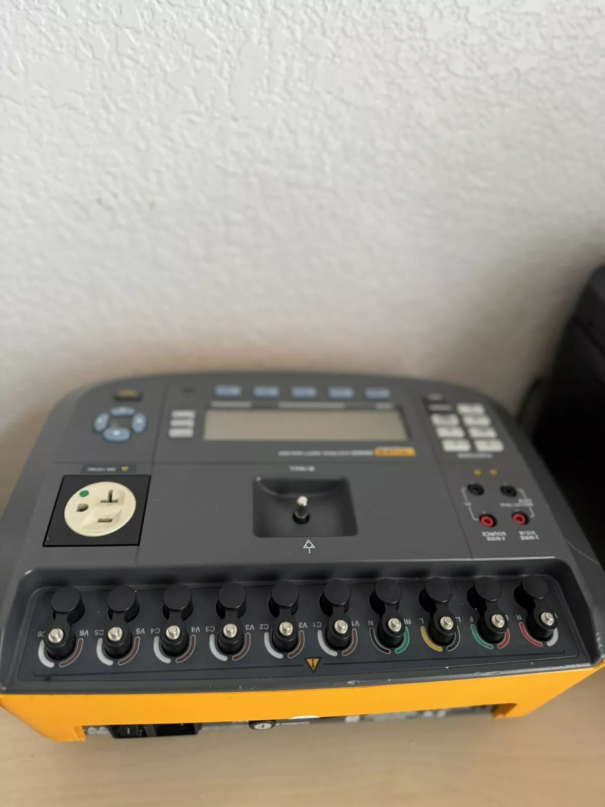 Fluke ESA620 Electrical Safety Analyzer with New Lead Kit