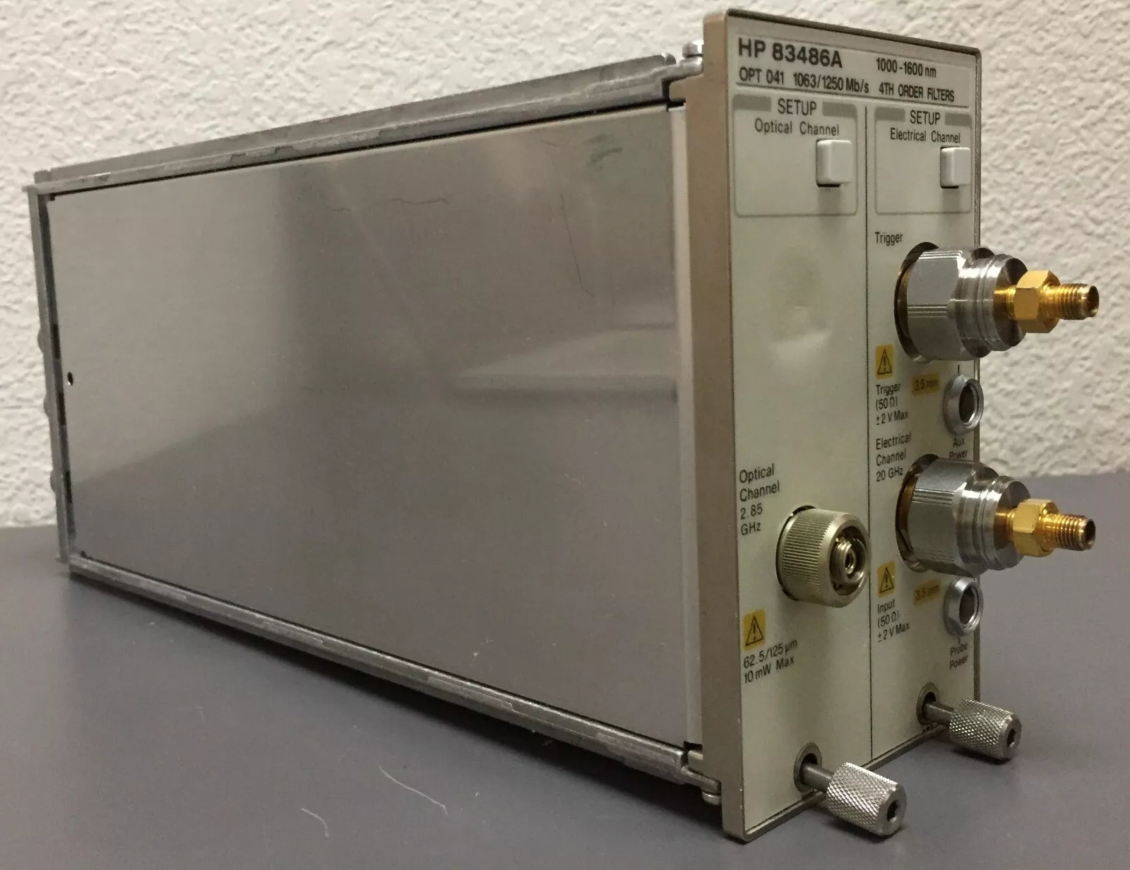 HP/Agilent/Keysight 83486A Opt 041 1063/1250 Mb/s 1000-1600 nm 4th Order Filt